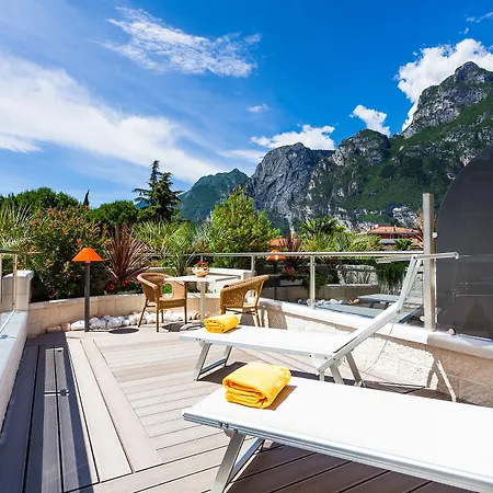 Savoy Palace - Tonellihotels Hotel 4*