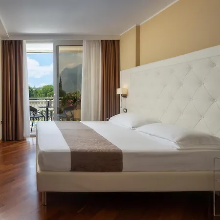Savoy Palace - Tonellihotels Riva del Garda