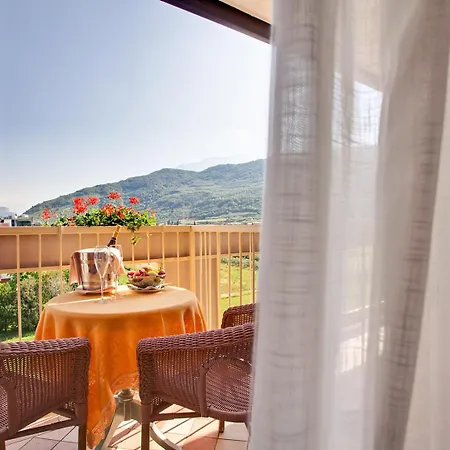 Savoy Palace - Tonellihotels Hotel